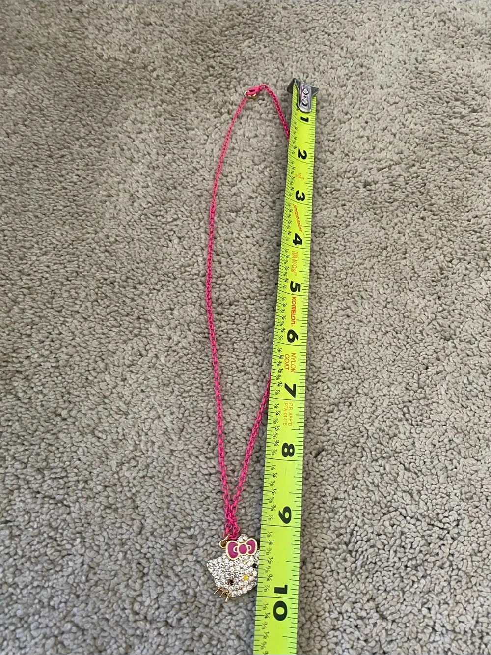 Sanrio‎ Hello Kitty Girls  Fashion Jewelry Necklace Pink